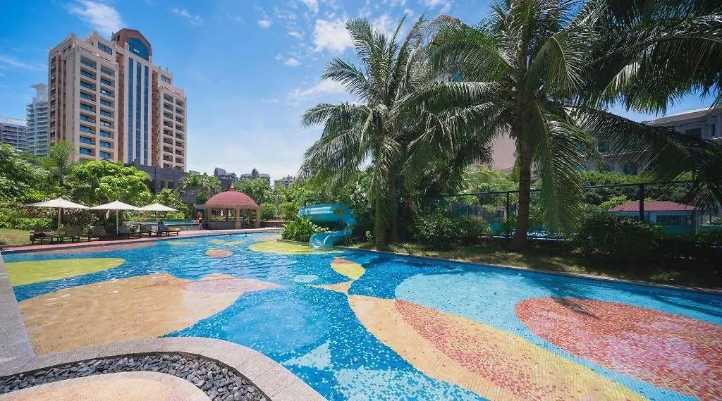 Sanya Shanghai Huating Boutique Resort Hotel 4*,