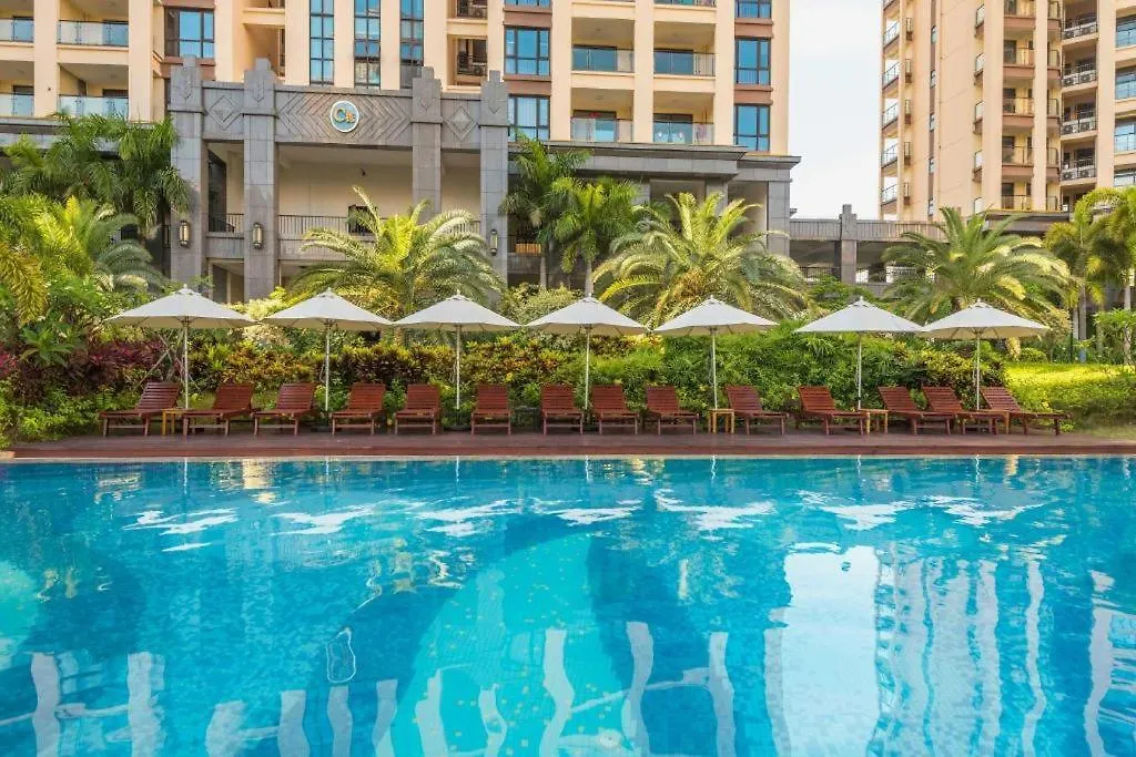 Sanya Shanghai Huating Boutique Resort Hotel 4*,  Китай