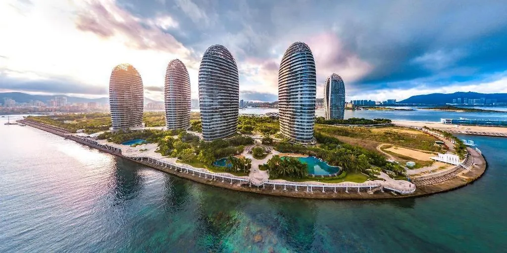 Sanya Shanghai Huating Boutique Resort Hotel