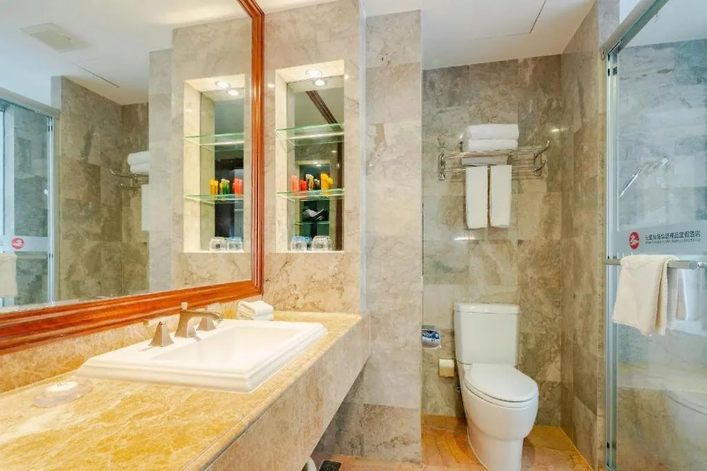 Sanya Shanghai Huating Boutique Resort Hotel 4*,