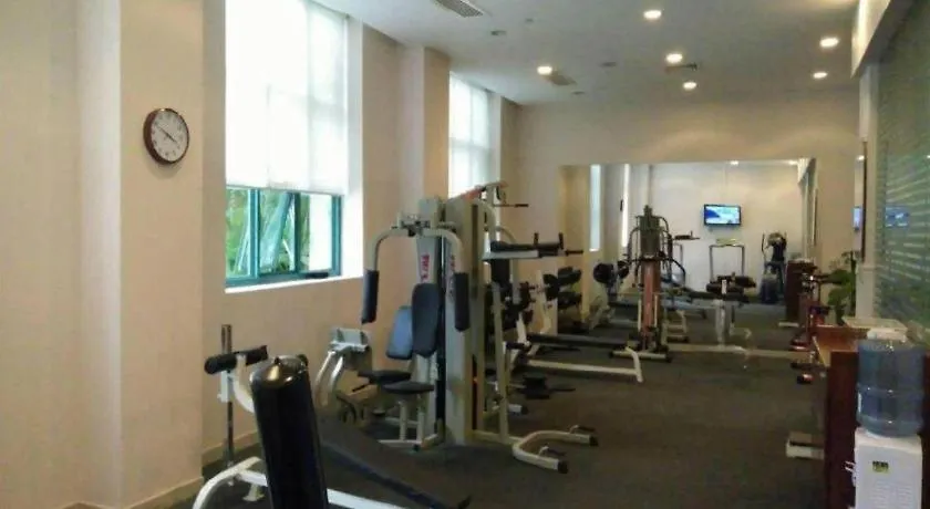 Sanya Shanghai Huating Boutique Resort Hotel 4*,